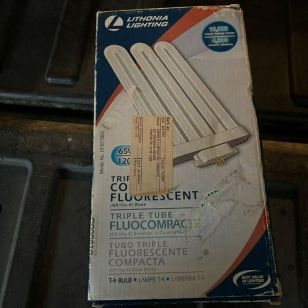 Lithonia Lighting Triple Compact Fluorescent CF65TB65 T-4 Bulb *New*